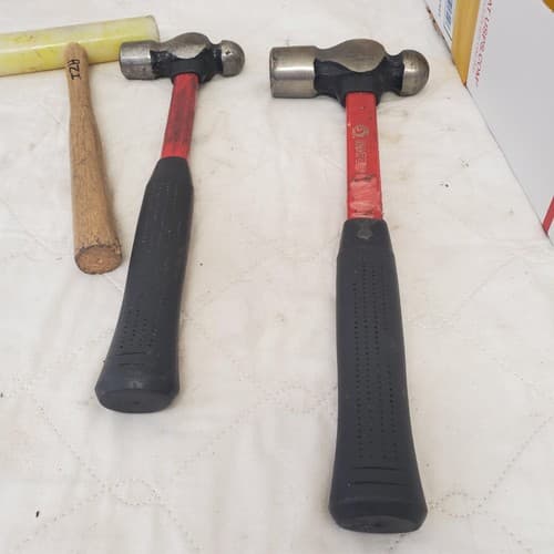 Lot of Assortment of Various Hammers LOT 607 - Thumbnail 3
