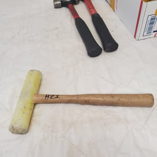 Lot of Assortment of Various Hammers LOT 607 - Thumbnail 9