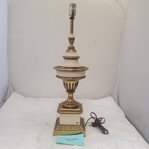 Vintage Stiffel Solid Brass Urn Trophy Ivory Enamel Lamp K - Image 1