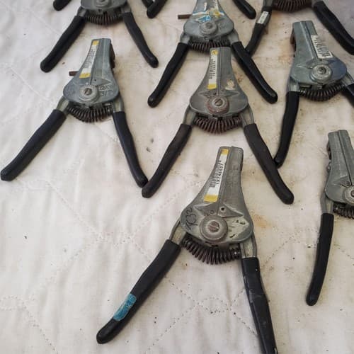Lot of Vintage Custom Stripmaster Wire Stripper Hand Tools Lot 210 - Thumbnail 5