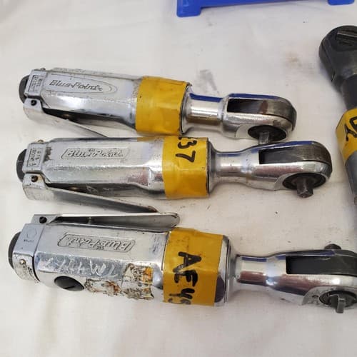 Lot of 3 Assoretd Heavy Duty Pneumatic Air Ratchet Wrench LOT-158 - Thumbnail 4