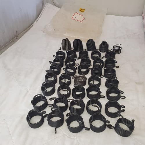 Lot of Various Assorted Spring Damper LOT 370 - Image 1