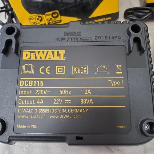 Lot of DEWALT DCB115 12-Volt to 20-Volt Lithium-Ion Battery Charger LOT 390 - Thumbnail 7