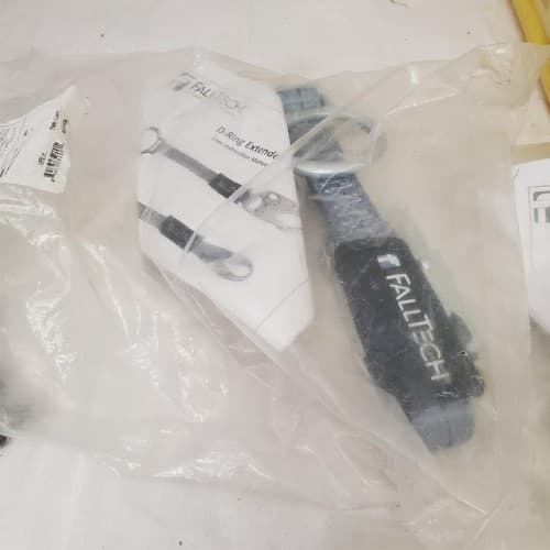 Lot of 3 Falltech D-Ring Extender LOT-634 - Thumbnail 7