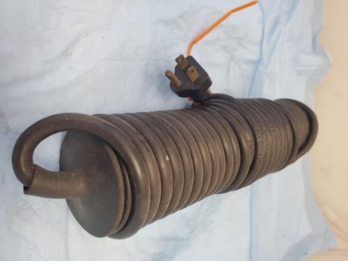 Vintage General Manufacturing Stubby II Fluorescent Light - Thumbnail 2