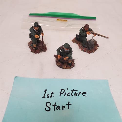 Set of 3 W Britain #17533 Retired a Good Shot Mounted CM-27 - Image 1