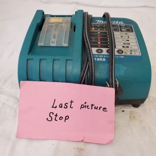 MAKITA DC18RC 7.2V 14.4V 18V Battery Rapid Charger LOT 616 - Thumbnail 9