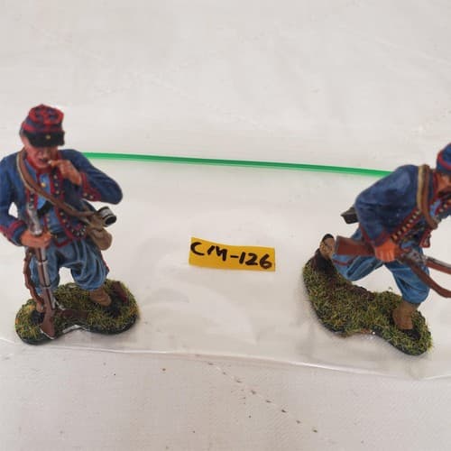 The Collectors Showcase CS01172 Bugler & Advancing 72nd Pennsylvania CM-126 - Thumbnail 3