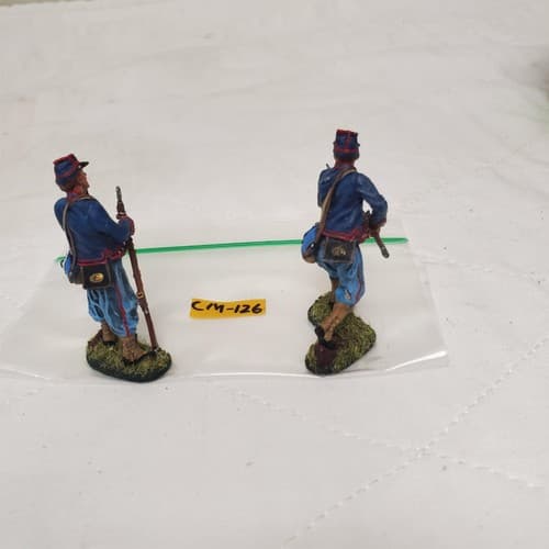 The Collectors Showcase CS01172 Bugler & Advancing 72nd Pennsylvania CM-126 - Thumbnail 4