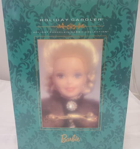 Barbie 1996 - Holiday Caroler Doll - Porcelain Barbie Collection - Thumbnail 4