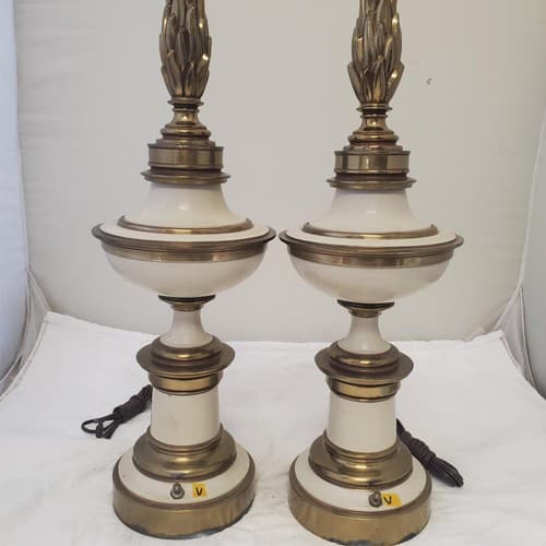 Vintage Stiffel Solid Brass Flame Urn Trophy Ivory Enamel Lamp V - Thumbnail 4