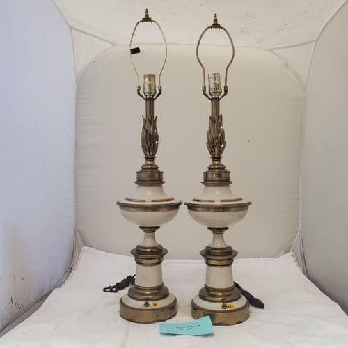 Vintage Stiffel Solid Brass Flame Urn Trophy Ivory Enamel Lamp V - Image 1