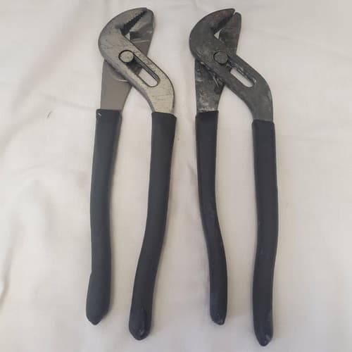 Lot of 2 Groove Joint Pliers LOT-143 - Thumbnail 3
