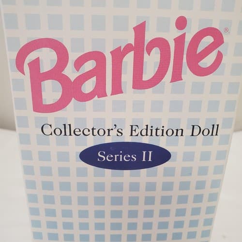 Barbie 1995- Series II Collector's Edition- Barbie as Little Debbie Snacks' Girl - Thumbnail 2