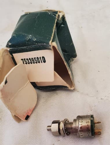 Clarostat RV6LAYSA103A Potentiometer - Thumbnail 4