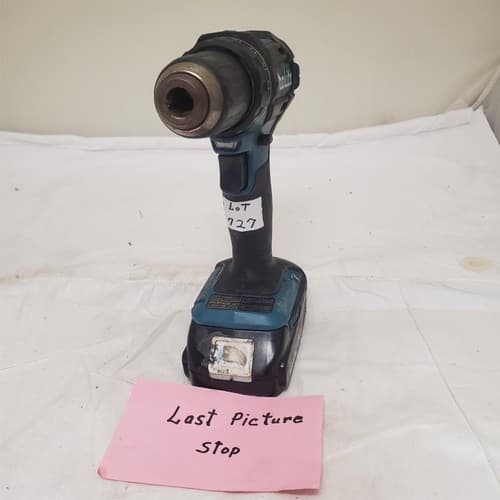 Makita XFD10 18V Cordless Driver Drill with BL1820B Lithium-Ion Battery LOT-727 - Thumbnail 10