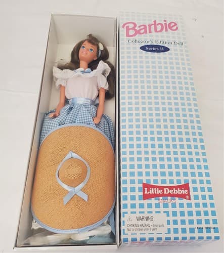 Barbie 1995- Series II Collector's Edition- Barbie as Little Debbie Snacks' Girl - Thumbnail 6