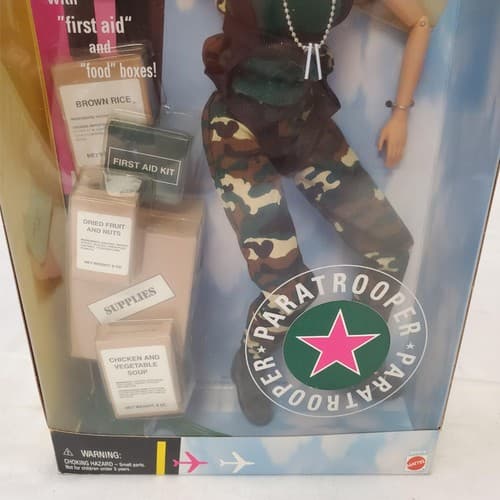 Barbie 2000 - Paratrooper Barbie Doll - An AAFES Special Edition - Thumbnail 2