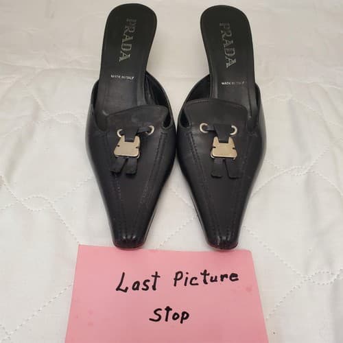 Prada 2000's Black Kitten Mule Heels with Silver Keychain Toe Strap - Thumbnail 9