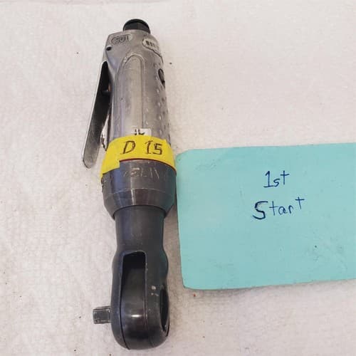 Ingersoll Rand Pneumatic Ratchet Aircraft Tool D15 - 211732 - Image 1
