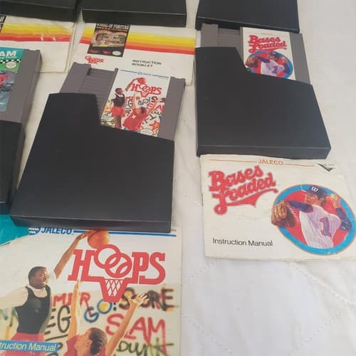 Lot of 6 Nintendo Entertainment System NES Games with Manuals - Thumbnail 5