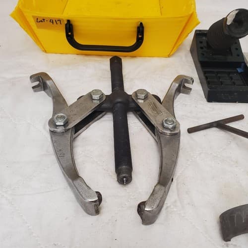 Tool & Parts Lot – Gear Puller, T-Handle Tool, Brackets, & More LOT-417 - Thumbnail 5