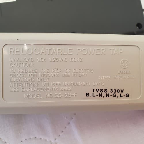 Cyber Power Surge Protector 850 & Context Relocatable Power Tap - Thumbnail 10