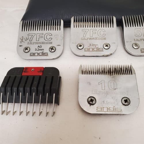 Lot of 8 Assorted Andis UltraEdge Pet Grooming Clipper Blade Set with Pouch - Thumbnail 2