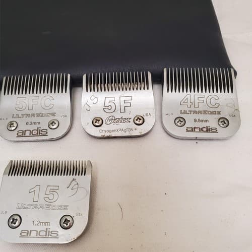 Lot of 8 Assorted Andis UltraEdge Pet Grooming Clipper Blade Set with Pouch - Thumbnail 3