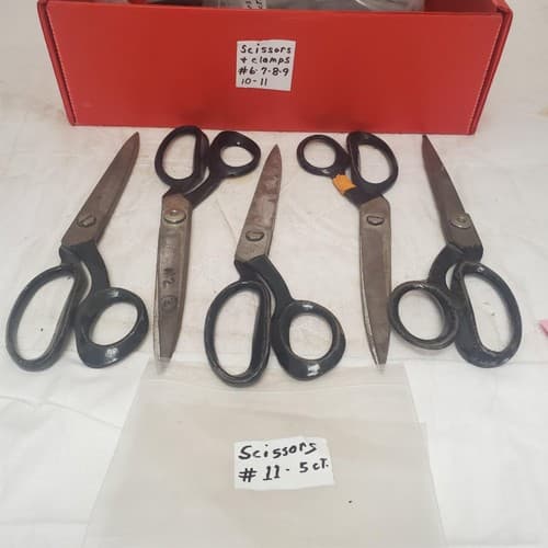 Lot of 5 Assorted Handle Pinking Scissors #11 - Image 1