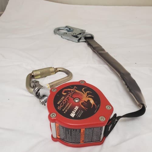 Miller Scorpion PFL-4-Z7 9FT With Steel Twist-Lock Carabiner & Swivel Shackle - Thumbnail 4