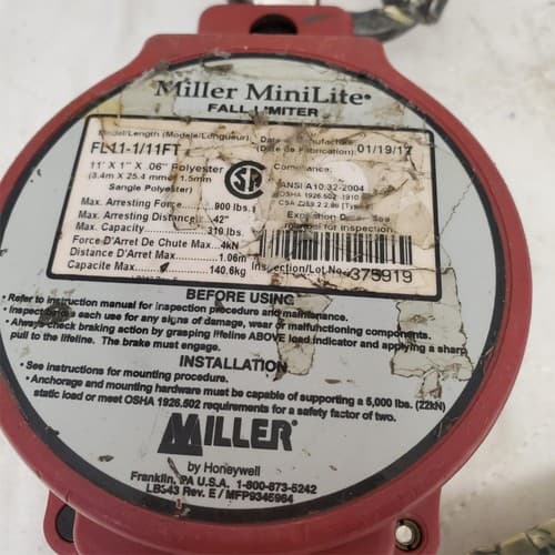 Miller MiniLite FL11-1/11ft Fall Limiter with Safety Harness LOT-793 - Thumbnail 4