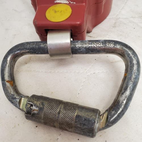 Miller MiniLite FL11-1/11ft Fall Limiter with Safety Harness LOT-793 - Thumbnail 9