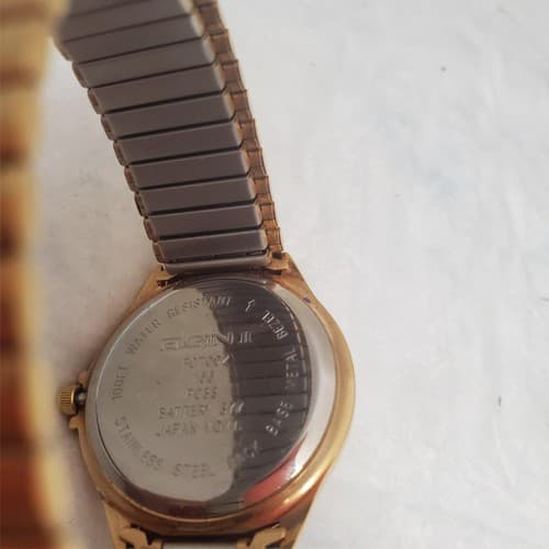 Vintage ELGIN FCT002 Gold Mens Quartz Watch with Day & Date - Thumbnail 5