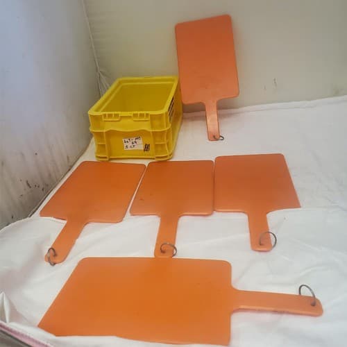 Lot Of 5 AERO Safety Marshalling Paddles 3-82345 LOT- MT 29 - Image 1