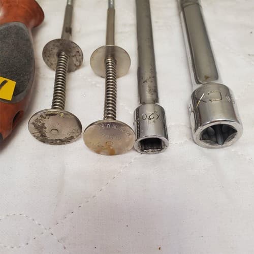 Lot of 6 Metal Tools Including Screwdriver and Rods LOT-411 - Thumbnail 2