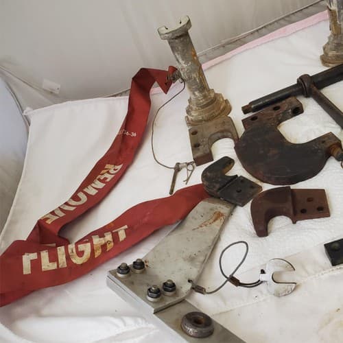 Lot of Assorted Machinery Parts & other Tools LOT 191 - Thumbnail 5