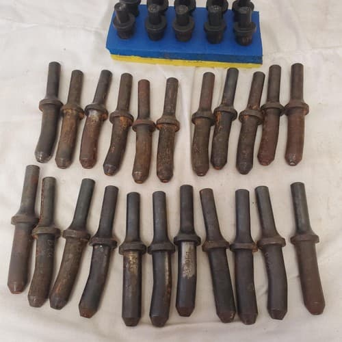 Lot of Rivet Set 5/32" & other Universal Straight for Shank Rivet Gun LOT 460 - Thumbnail 3