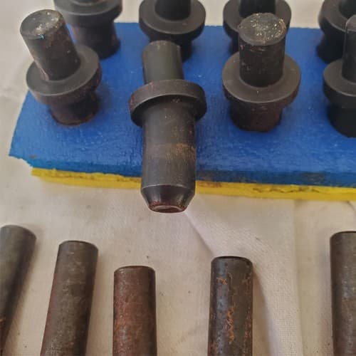 Lot of Rivet Set 5/32" & other Universal Straight for Shank Rivet Gun LOT 460 - Thumbnail 8