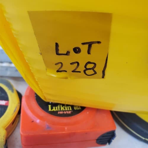 Lot of Assorted Various Measuring Tools & other Tools LOT 228 - Thumbnail 2