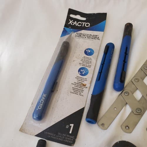 Lot of Assorted Various Measuring Tools & other Tools LOT 228 - Thumbnail 4