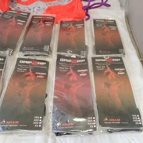 Lot of GRIP2RIP Baseball Softball Tee Ball Batting Gloves with Nike Bag - Thumbnail 7