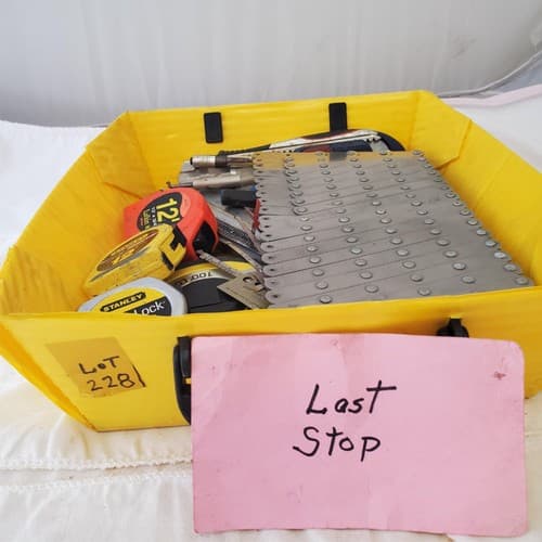 Lot of Assorted Various Measuring Tools & other Tools LOT 228 - Thumbnail 19