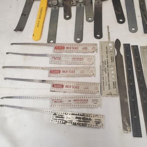 Lot of 35 Vintage Metal Measuring Tools Rulers, Radius Gauges, Scales LOT-313 - Thumbnail 15