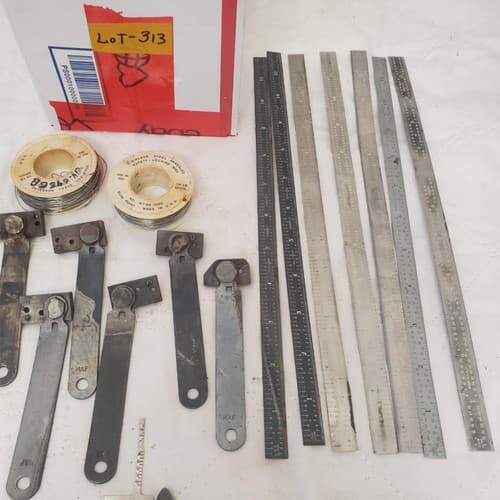 Lot of 35 Vintage Metal Measuring Tools Rulers, Radius Gauges, Scales LOT-313 - Thumbnail 8