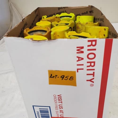 Lot of 13 Nightstick Led Flashlights Light Lamp Torch 4 AA LOT-958 - Thumbnail 3