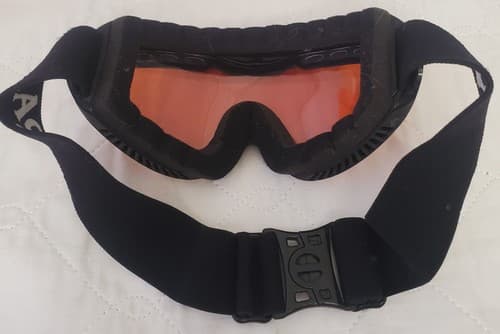 Magellan Outdoors Ski Goggles with Orange Lens and Adjustable Strap - Thumbnail 4
