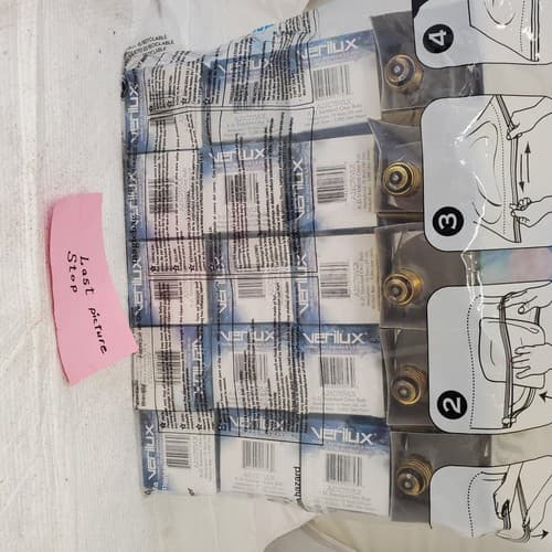 Lot of SATCO & VARILUX Assorted Light Bulbs - Thumbnail 10