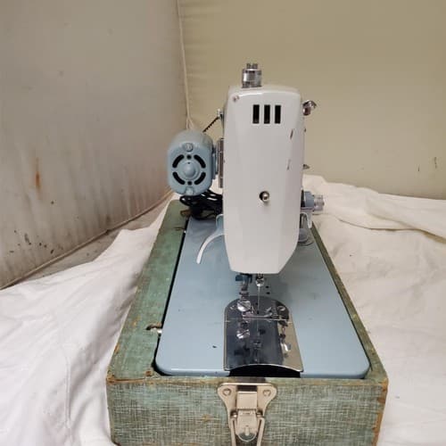 Vintage White Zig Zag Sewing Machine - Thumbnail 12