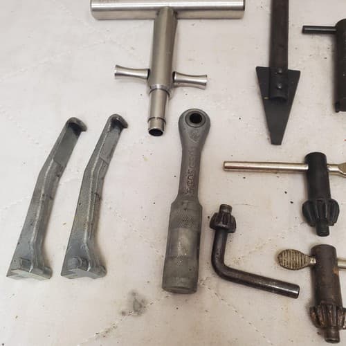 Lot of 15 Assorted Tap Wrenches and Drill Chuck Keys LOT-758 - Thumbnail 6